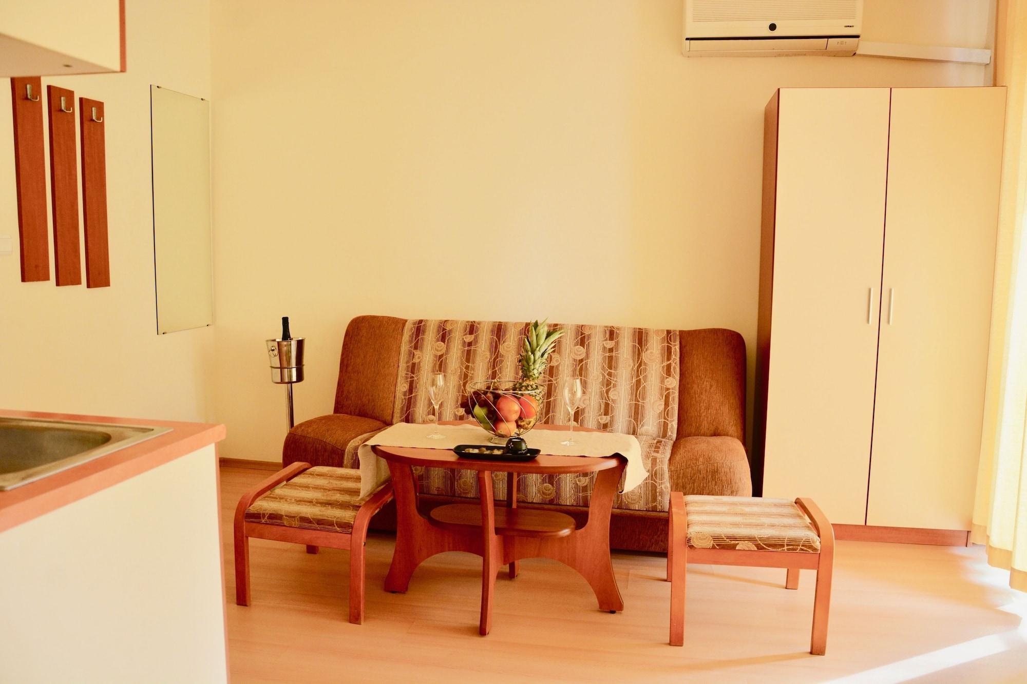 Rainbow 2 Holiday Complex Σάνι Μπιτς Εξωτερικό φωτογραφία