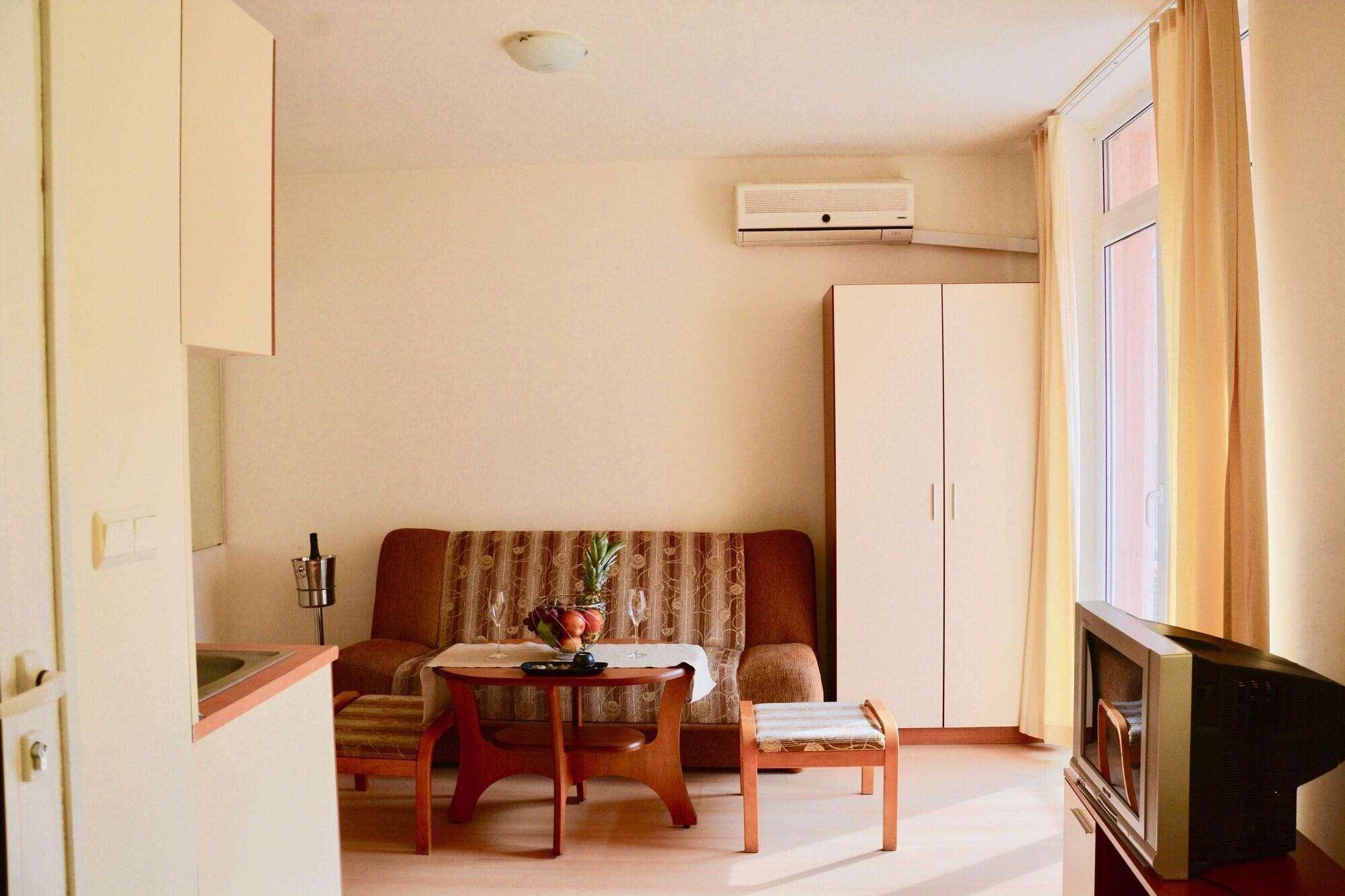 Rainbow 2 Holiday Complex Σάνι Μπιτς Εξωτερικό φωτογραφία