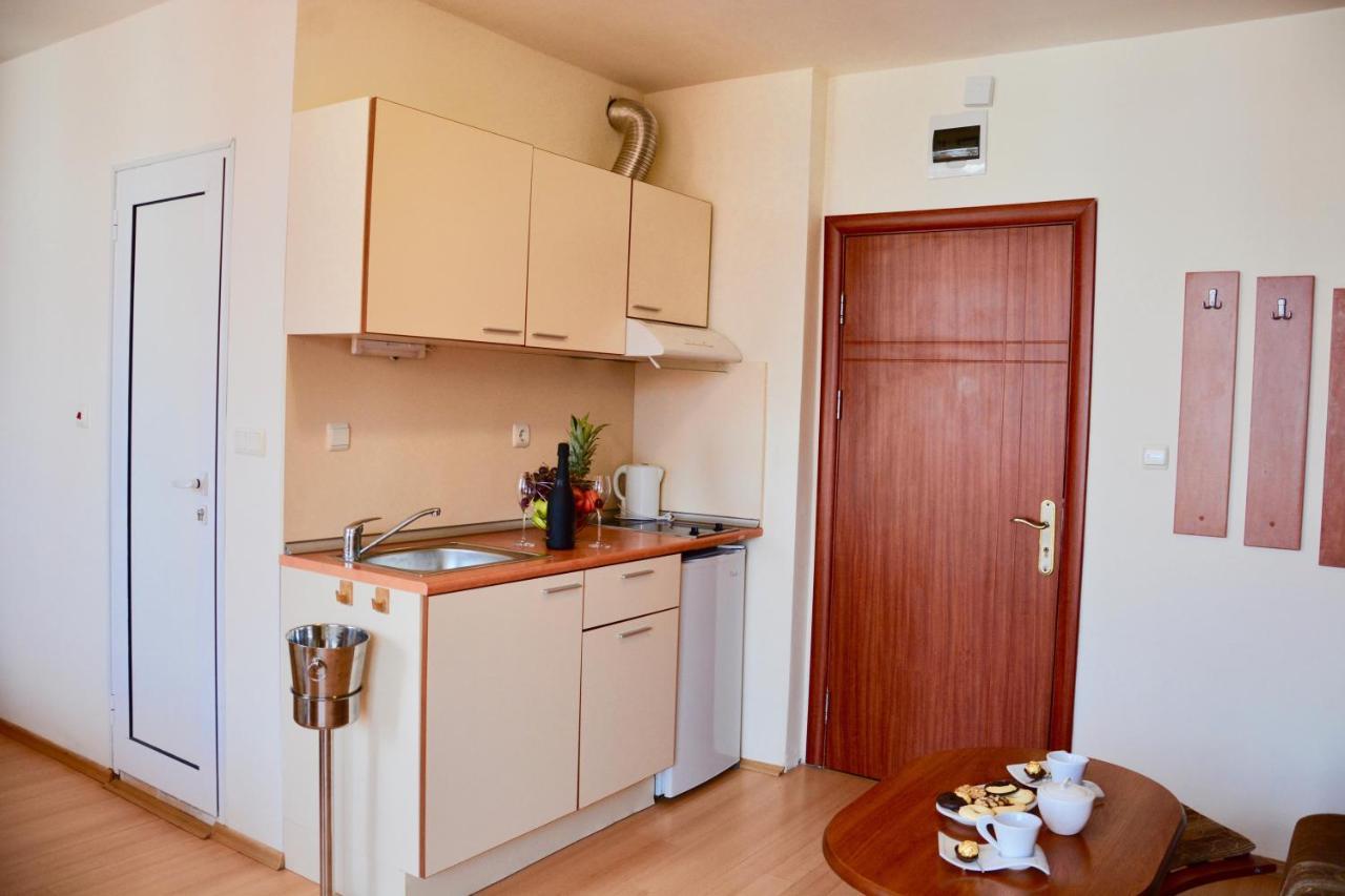 Rainbow 2 Holiday Complex Σάνι Μπιτς Εξωτερικό φωτογραφία